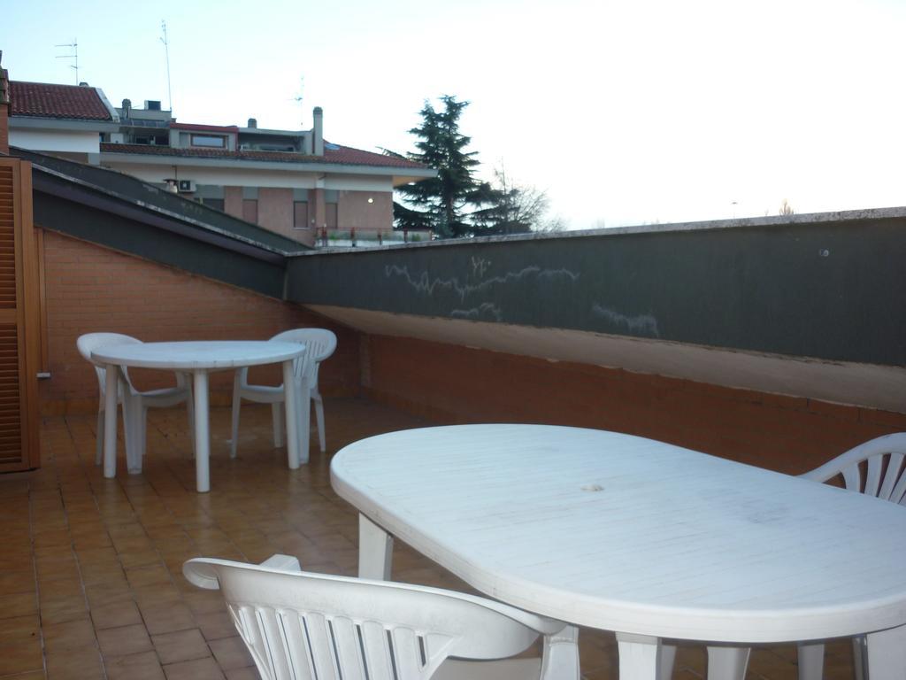 Eur Nir Residence Rom Zimmer foto