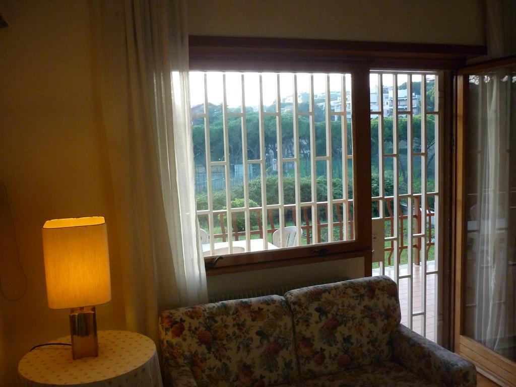 Eur Nir Residence Rom Zimmer foto