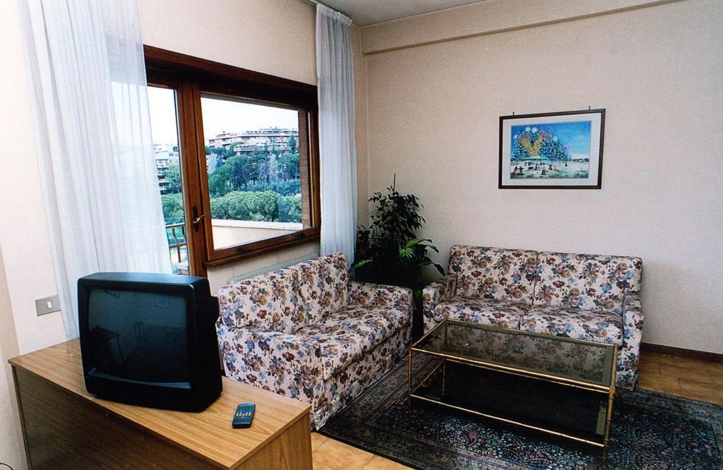 Eur Nir Residence Rom Zimmer foto